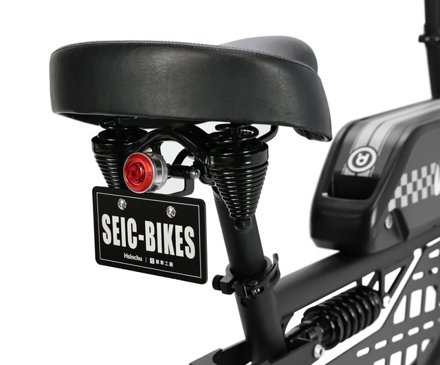 送料無料】台湾 パーソナライズされたナンバープレート (プレーン