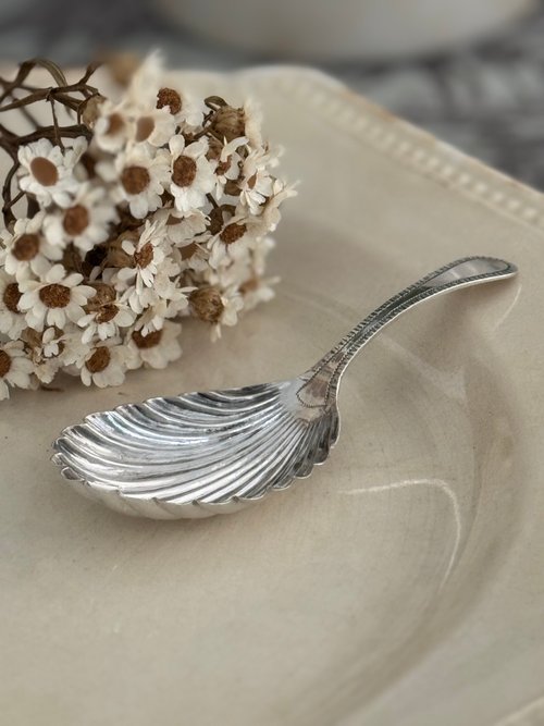 台湾 40841 - 19世紀初頭の魅力的なフランス製スターリングシルバー