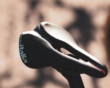 Best Saddles for posterior Pelvic Tilt - Road Bike Saddle Options