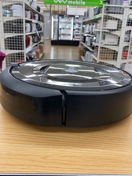iRobot(［カデン］アイロボット) / 掃除機 ルンバ e5 e515060 | 中古品