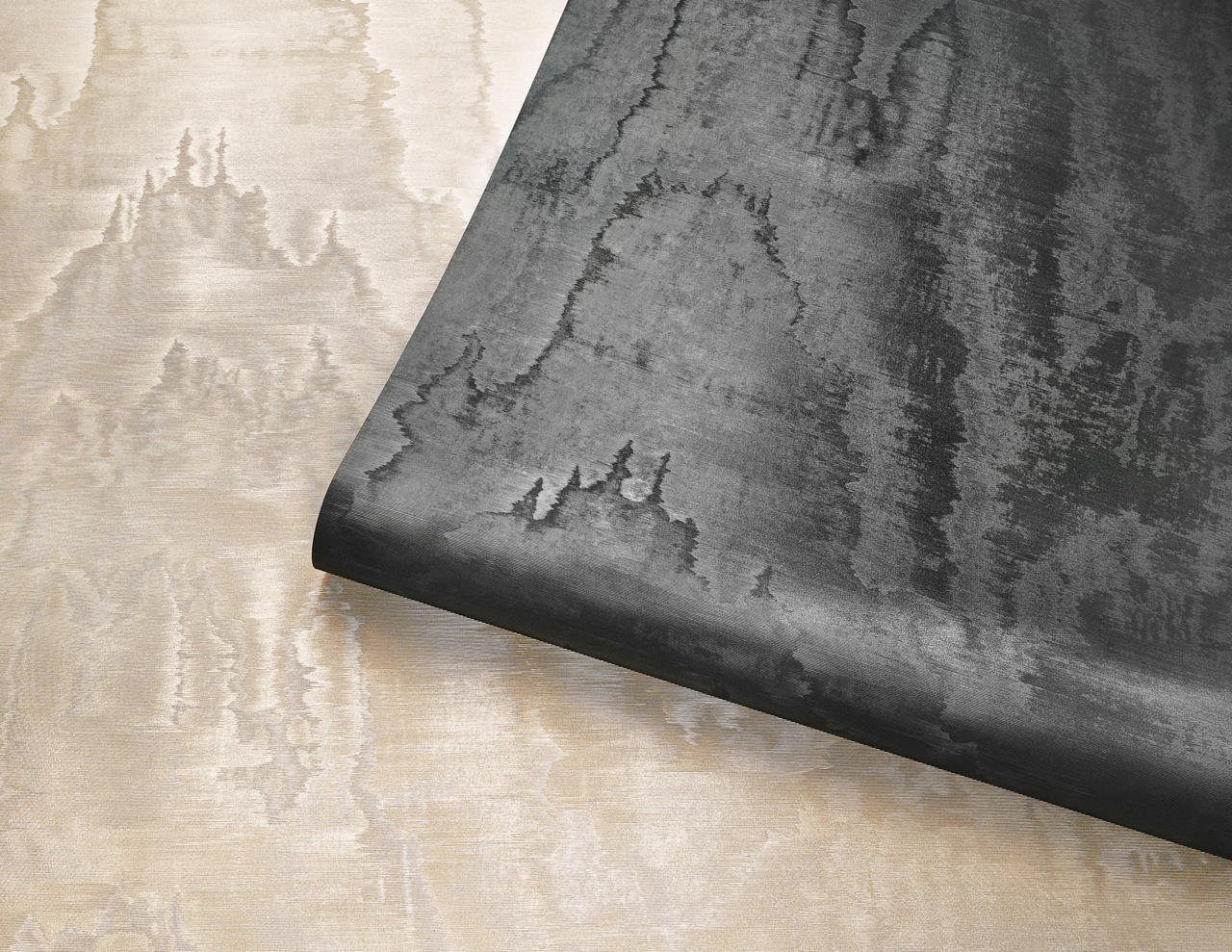 Vinyl Grand Moire in Greige | Phillip Jeffries