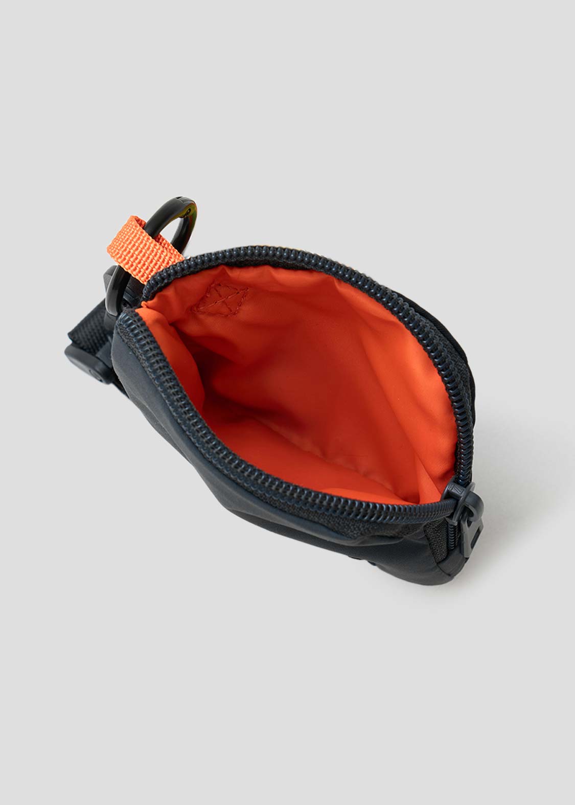 ビューティフルシャドー(CONTROL FREAK)｜ハンディショルダーバッグ