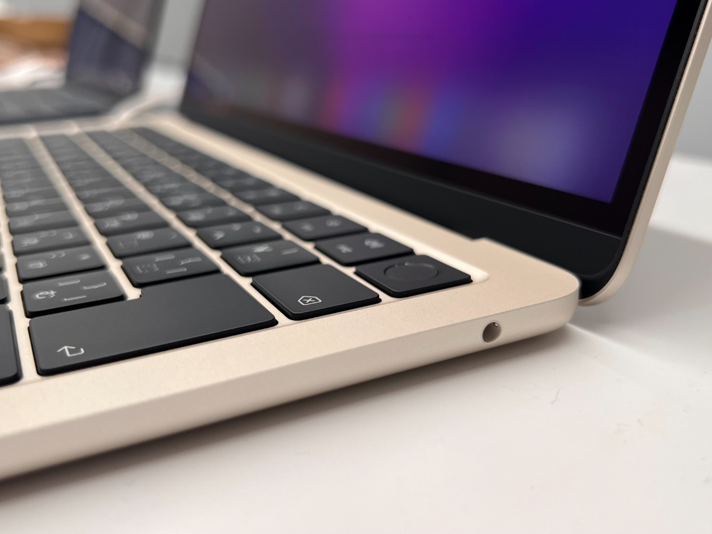 レビュー：新型M2チップ搭載MacBook Airはやっぱり期待を裏切らない