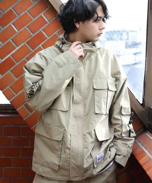 8(eight)（エイト）の「フードナイロンテックウェアジャケット
