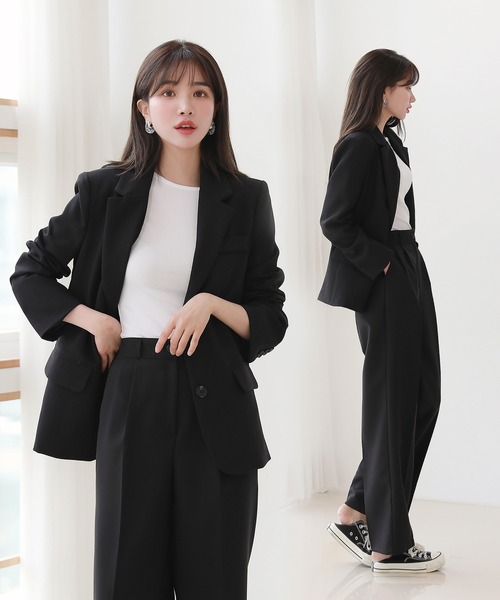 by muni:r（バイ ムニール）の「カラーセットアップジャケット+パンツ