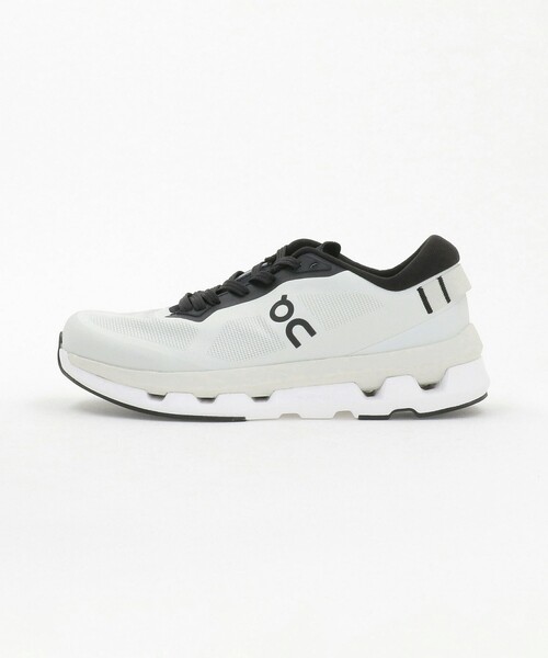 On（オン）の「＜On＞ウィメンズ クラウドゾーン/スニーカー
