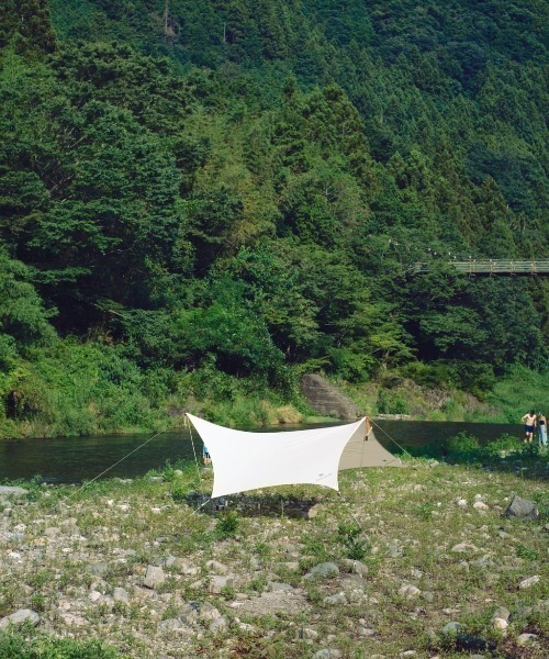 ライトタープ ペンタ アイボリー（アウトドアグッズ）｜Snow Peak