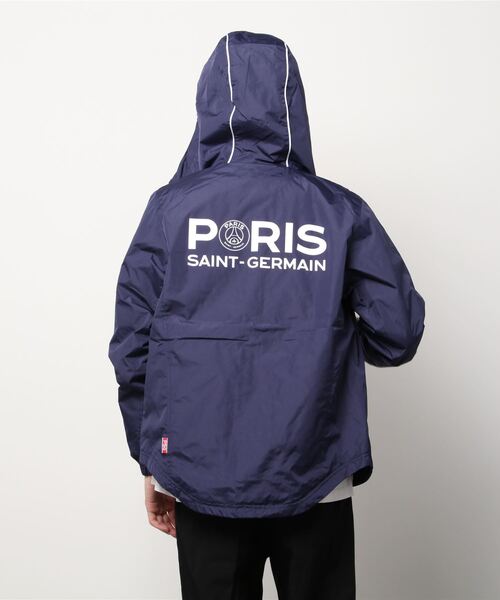 PARIS SAINT-GERMAIN（パリサンジェルマン）の「PSG LOGO Wind Breaker
