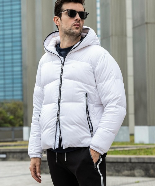 セール】1PIU1UGUALE3 RELAX(ウノピゥウノウグァーレトレ リラックス