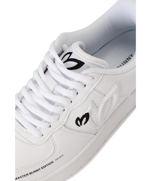 MASTER BUNNY EDITION】スパイクレスシューズ (LADIES)（ゴルフグッズ