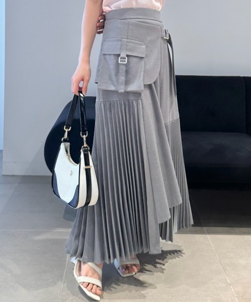 LILY BROWN（リリーブラウン）の「アシンメトリースカート（スカート