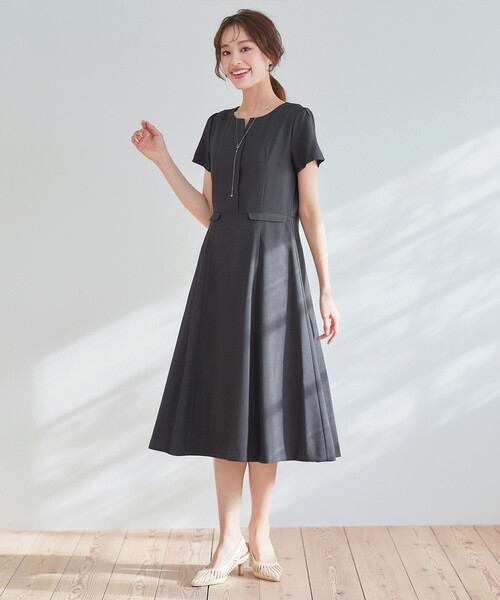 小倉優子さん着用】フラップ付きミディアム丈フレアワンピース