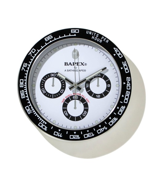 A BATHING APE（アベイシングエイプ）の「TYPE 4 BAPEX WALL CLOCK M