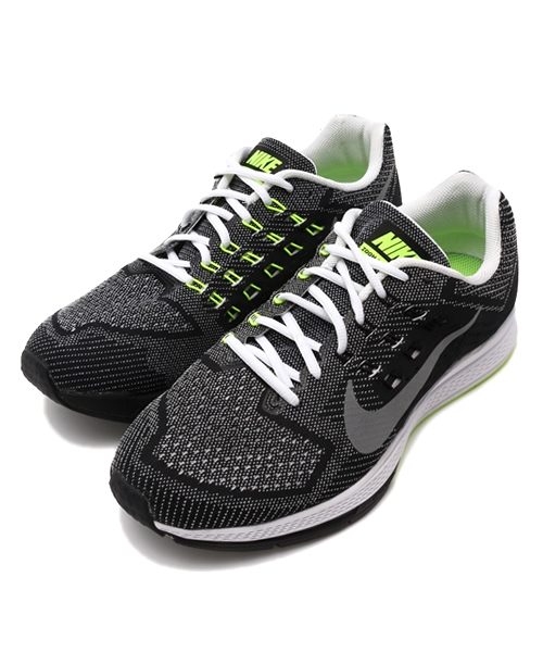 NIKE（ナイキ）の「NIKE（ナイキ） エア ズームストラクチャー18 4E