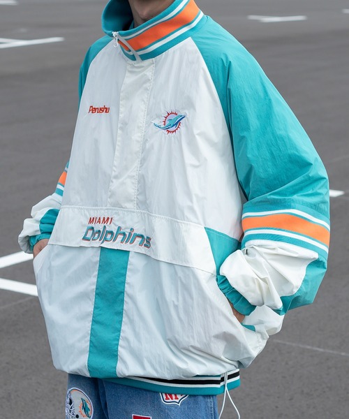 Perushu（ペルーシュ）の「Perushu × NFL コラボナイロンスタンド