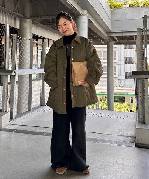 セール】【軽いのに暖かい◎/2サイズ展開】襟付きキルティング