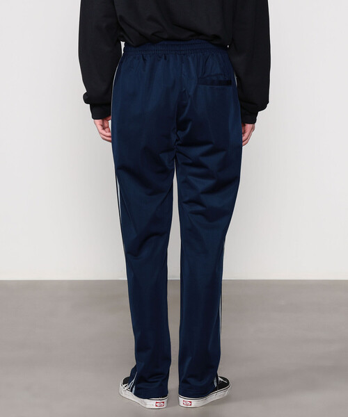 adidas（アディダス）の「adidas | トラックパンツ NAVY MEN（その他
