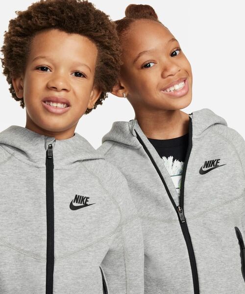 NIKE（ナイキ）の「ナイキ スポーツウェア テック フリース フルジップ