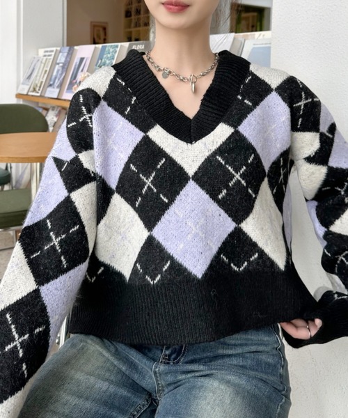 セール】Vネック アーガイル柄 ショート丈 ニット（ニット/セーター
