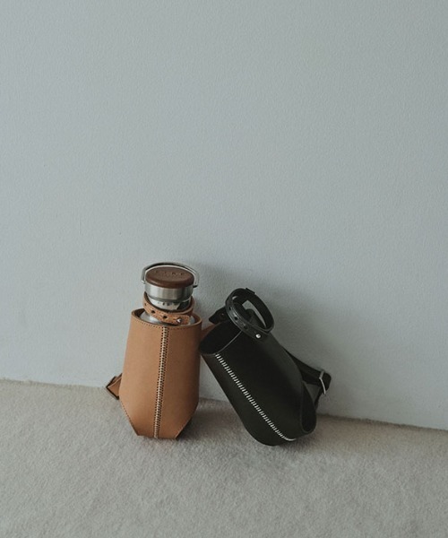 タンドレザーボトルホルダー（水筒）｜ETRE TOKYO（エトレトウキョウ