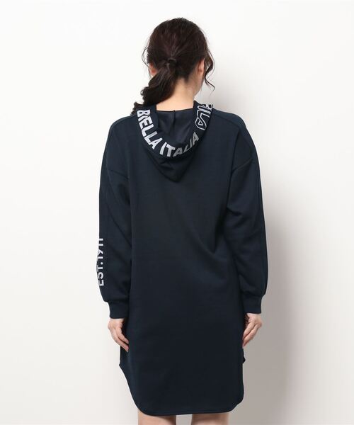 FILA（フィラ）の「FILA Vネックフードワンピース（ワンピース