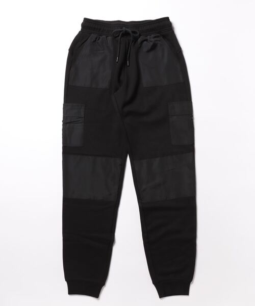 Alo Yoga（アロヨガ）の「【alo】カーゴジョガーパンツ（カーゴパンツ