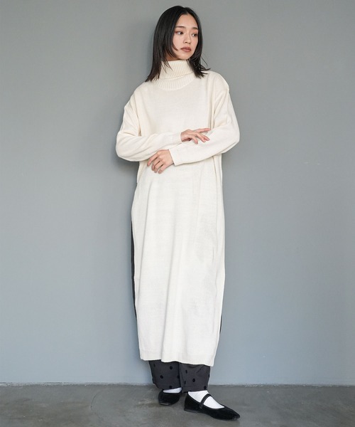 セール】タートルネックサイドスリットニットロングワンピース