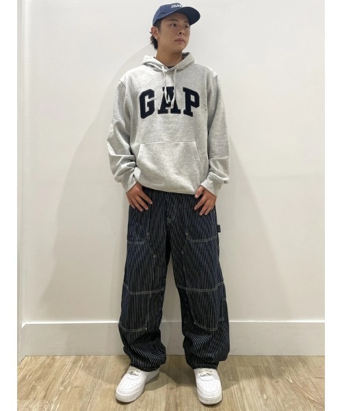 GAP（ギャップ）の「GAPアーチロゴ パーカー(ユニセックス)（パーカー