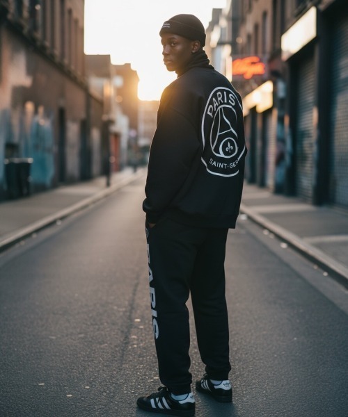 セール】Paris Saint-Germain スウェットセットアップ（スウェット