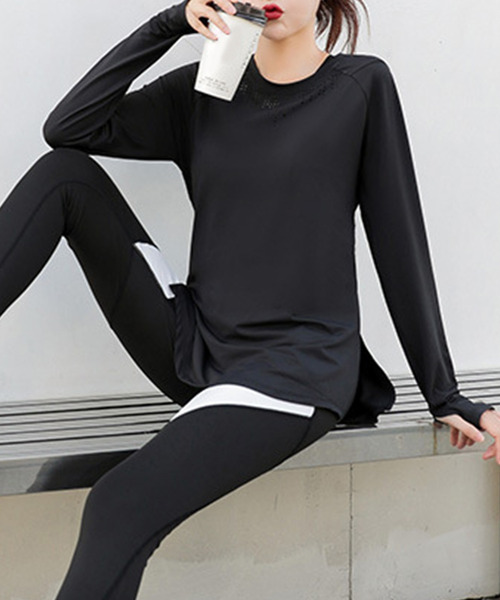 セール】【大きいサイズ有】長袖サムホール付きサイドスリットヨガ