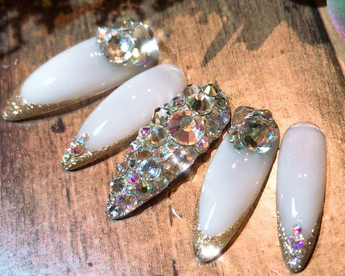 0_4dde0ed53778326ba94cd5631ff8