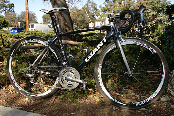 Pro bike: Giant unveils proto 2009 TCR Advanced | BikeRadar