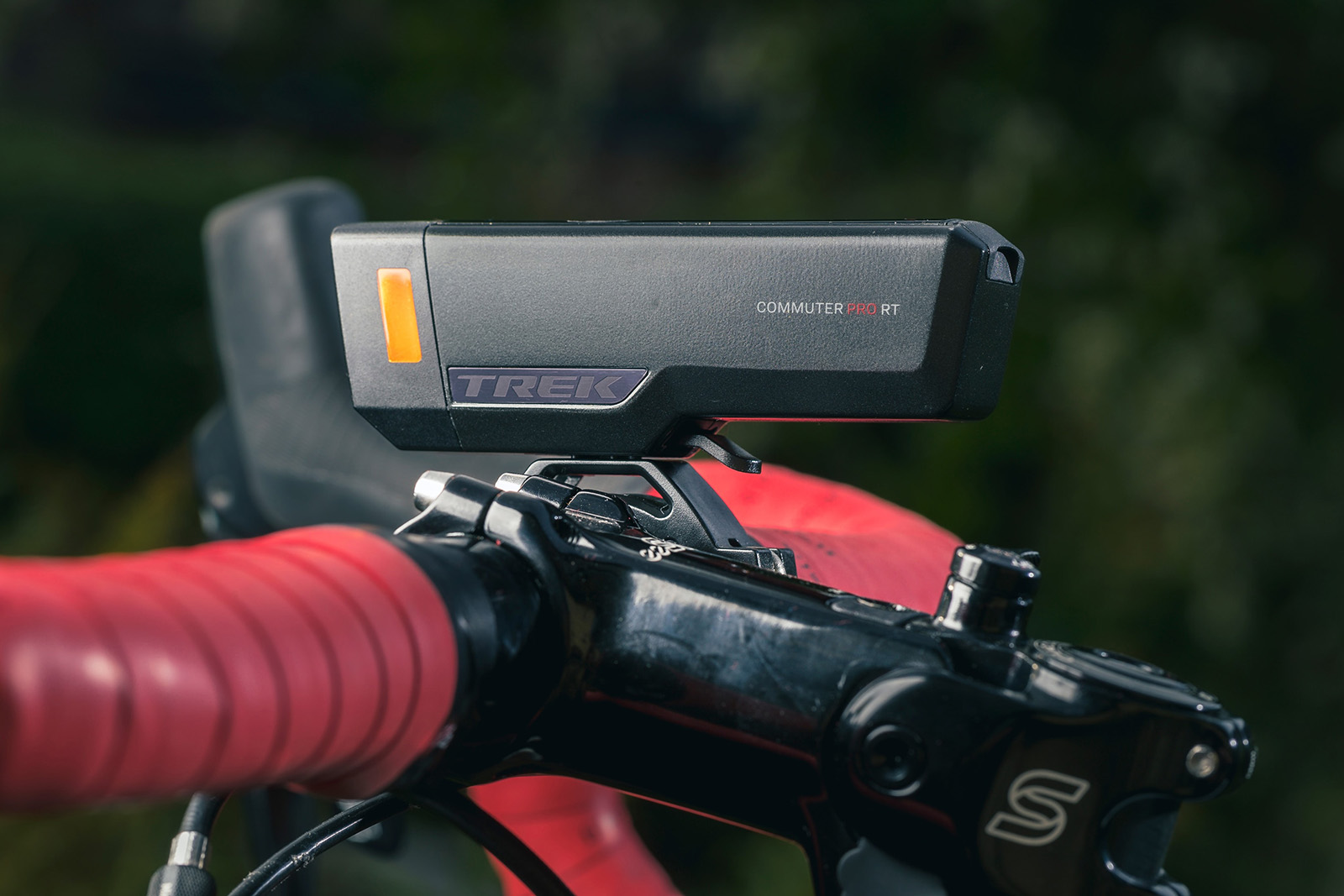 Trek Commuter Pro RT front light review - Front Light - Lights