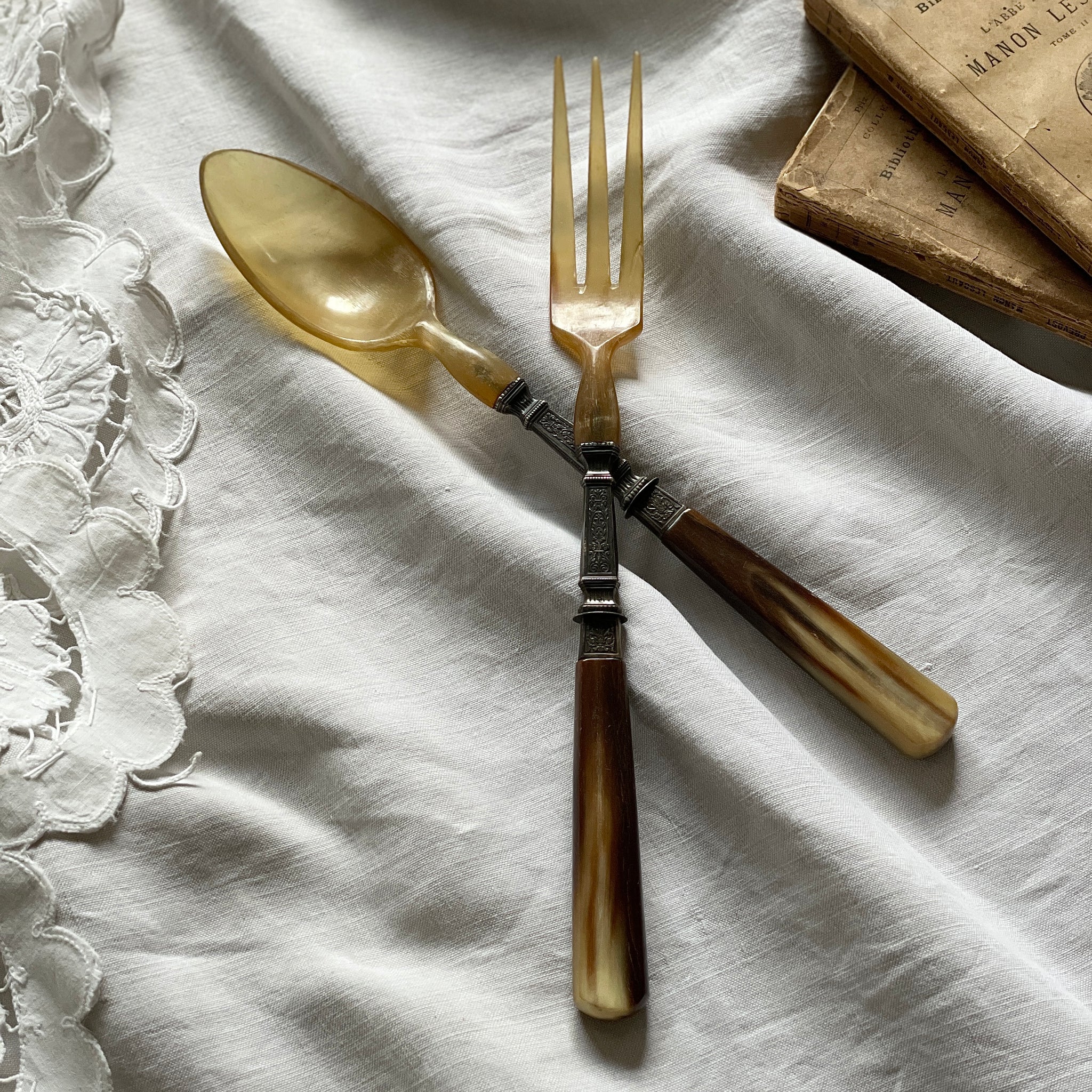 ベークライトのサービングフォーク＆スプーンセット フランス