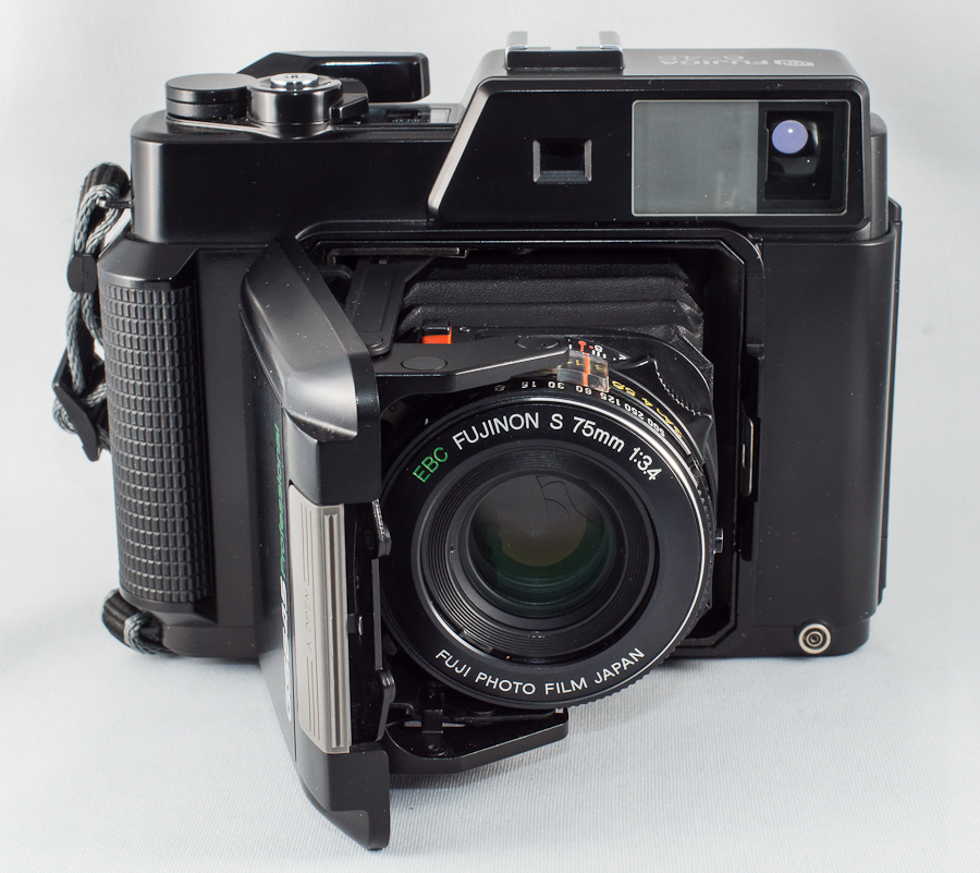 Fuji Fujica GS645 Professional | Chemical Cameras