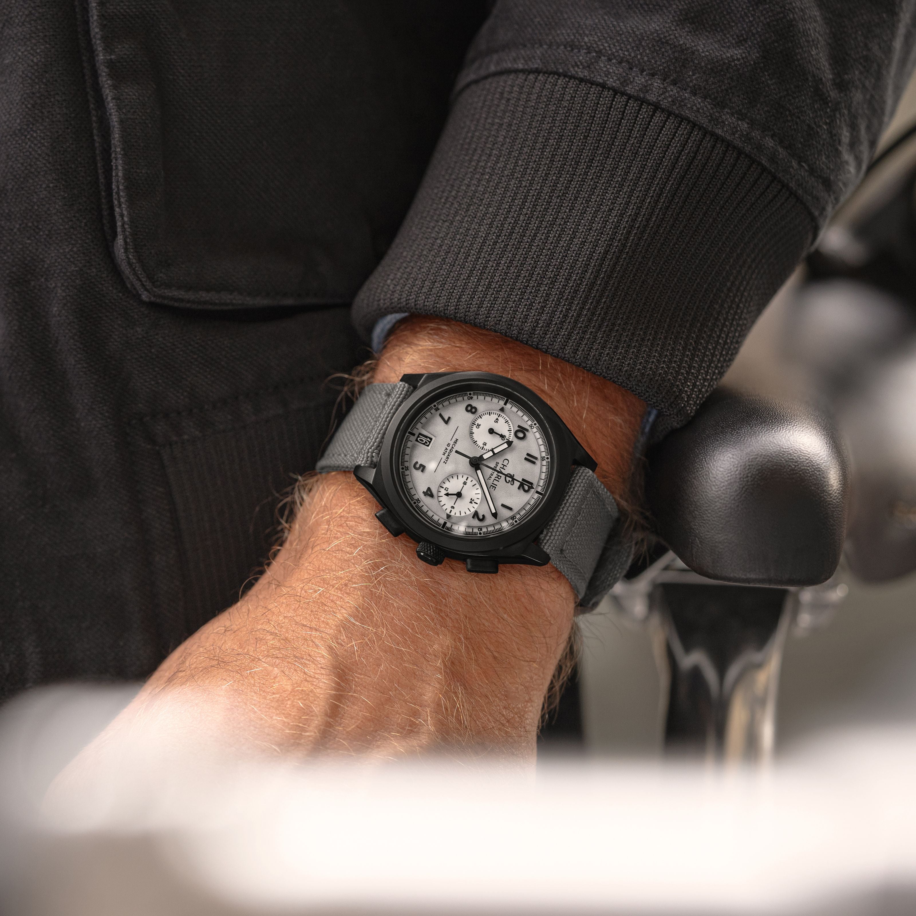 GRX - Men's spectral quartz chronograph watch - Black PVD 39 mm