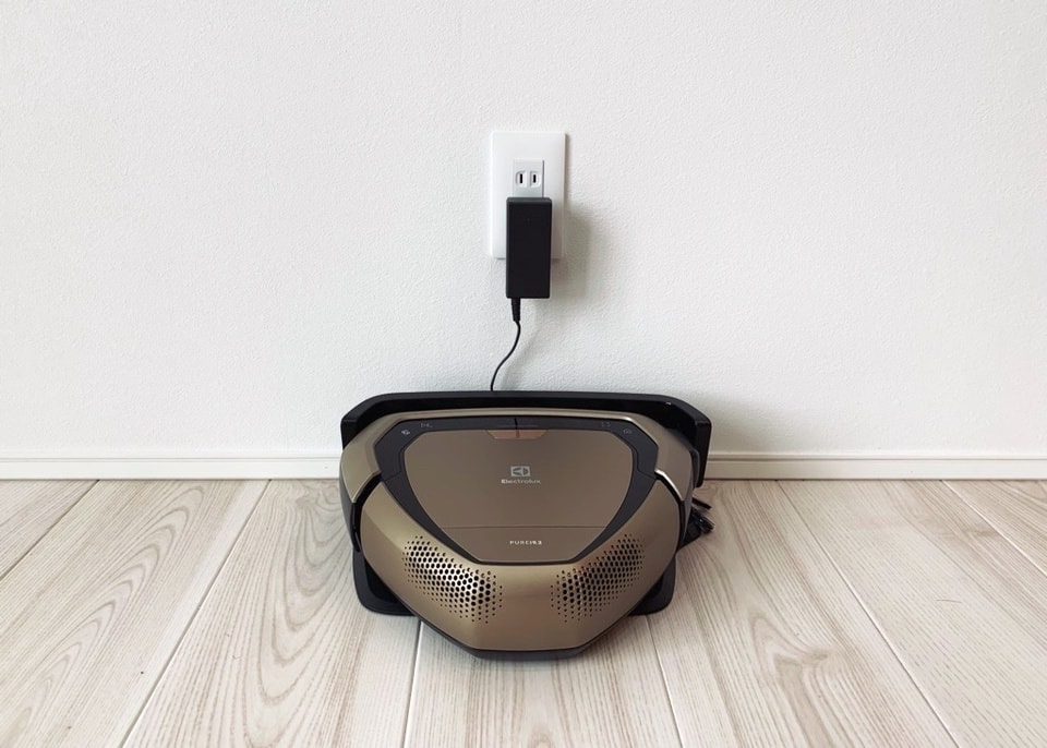 Electrolux PUREi9.2 レビュー】カメラとレーダーで衝突しないロボット