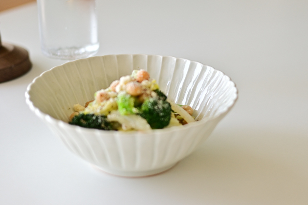 阿部春弥・みか 白磁輪花鉢