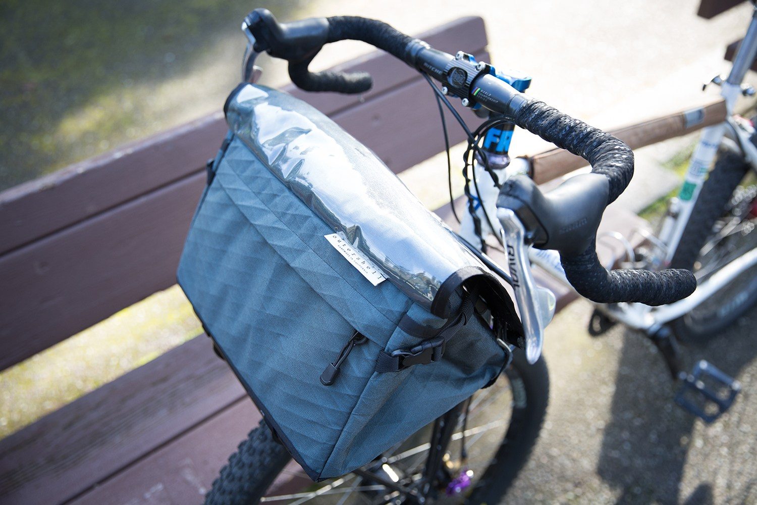 OUTER SHELL ADVENTURE】いつでも使っていたいユニークでシンプルな