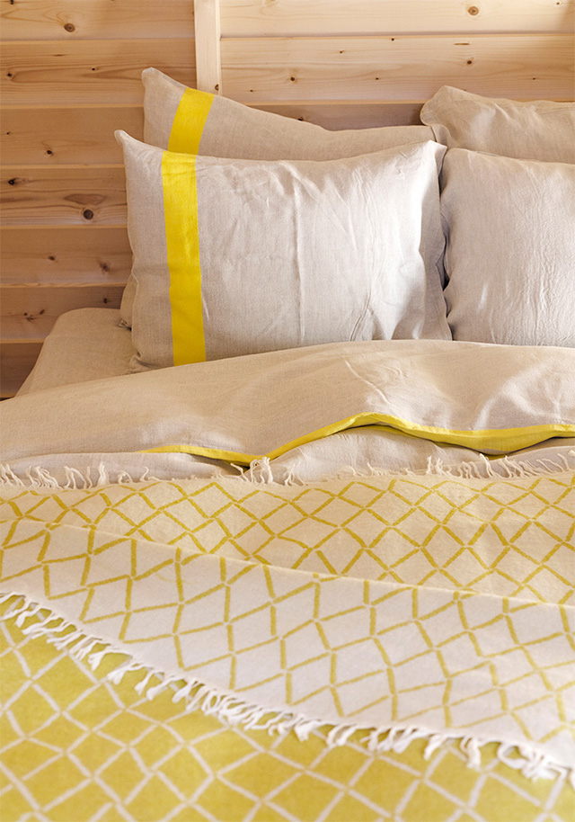 LAPUAN KANKURIT/ラプアンカンクリ/スローブランケット/ESKIMO COMFOTA