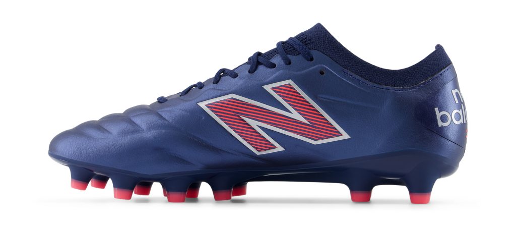 NB公式 - ニュースリリース - ニューバランス フットボールから