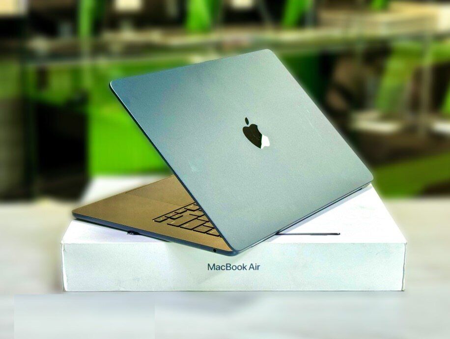 Купить ультрабук Apple MacBook Air 15 M2 2023 A2941 / 15.3