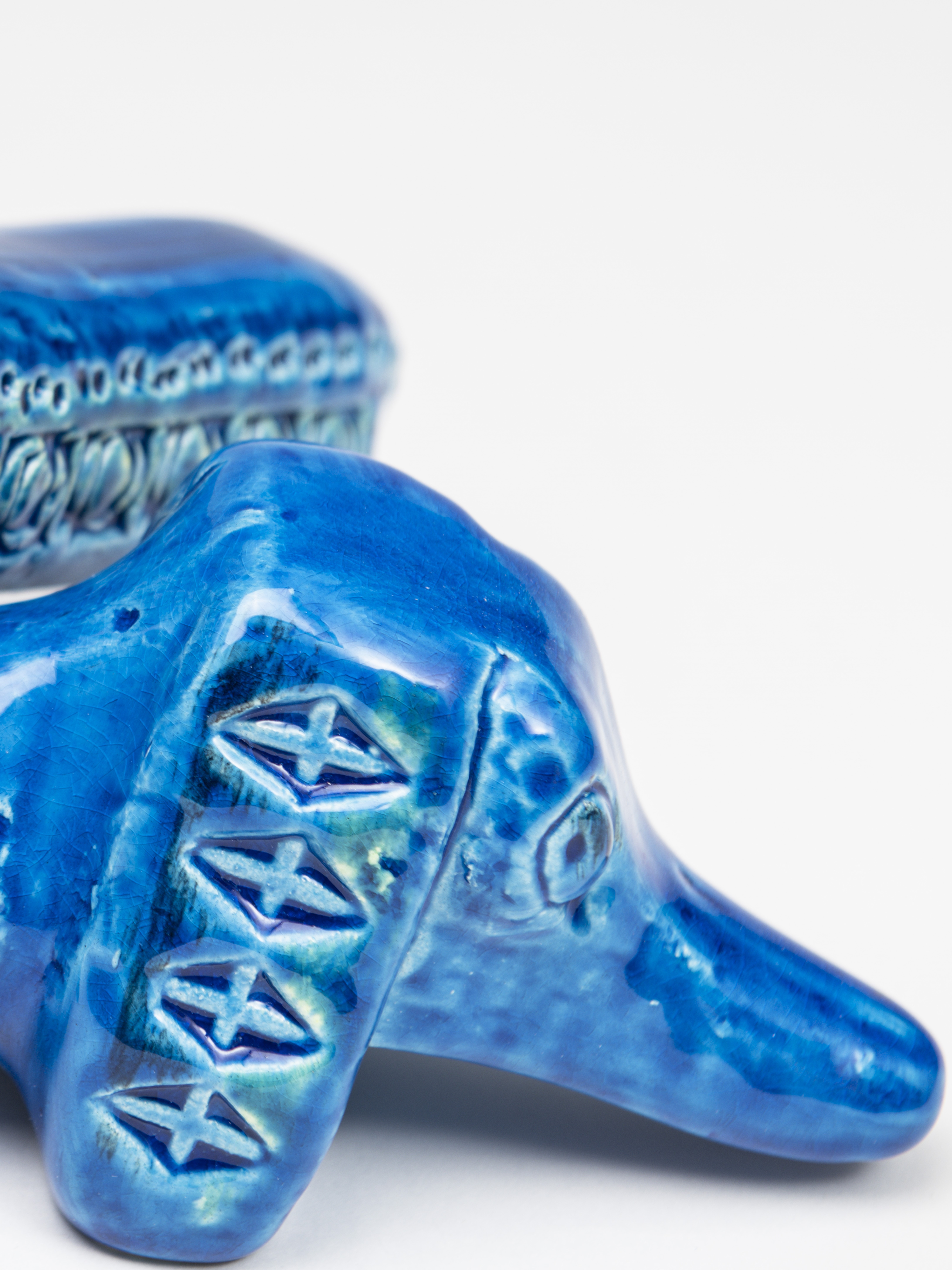 Bitossi Rimini Blu Dachshund . Design Aldo Londi 1956 | Contemporum.