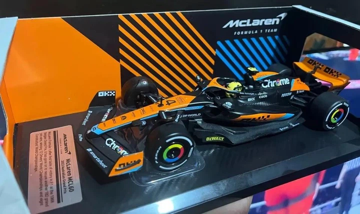 Коллекционная Металлическая Модель CCA (Cool Chic Auto) F1 McLaren