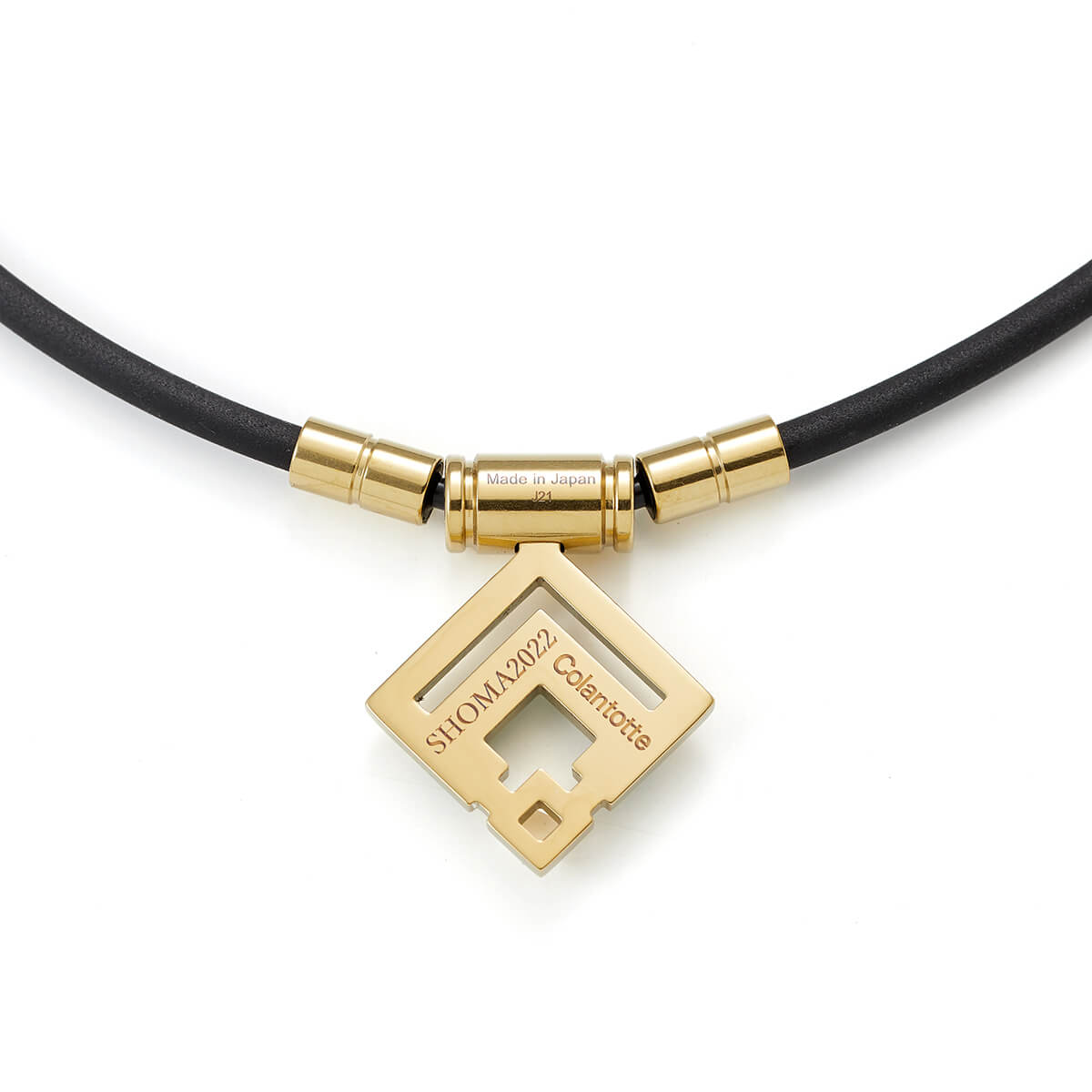 宇野昌磨選手の2021-2022シーズン着用衣装に合わせたオリジナルモデル