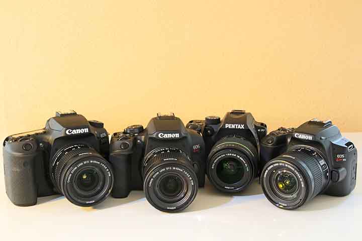 Canon 一眼レフカメラ EOS Kiss X10 ダブルズームキット ブラック【SD