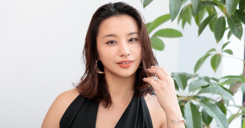 高橋メアリージュン、美ヒップライン際立つ“ぴたぴたウエア”で圧巻