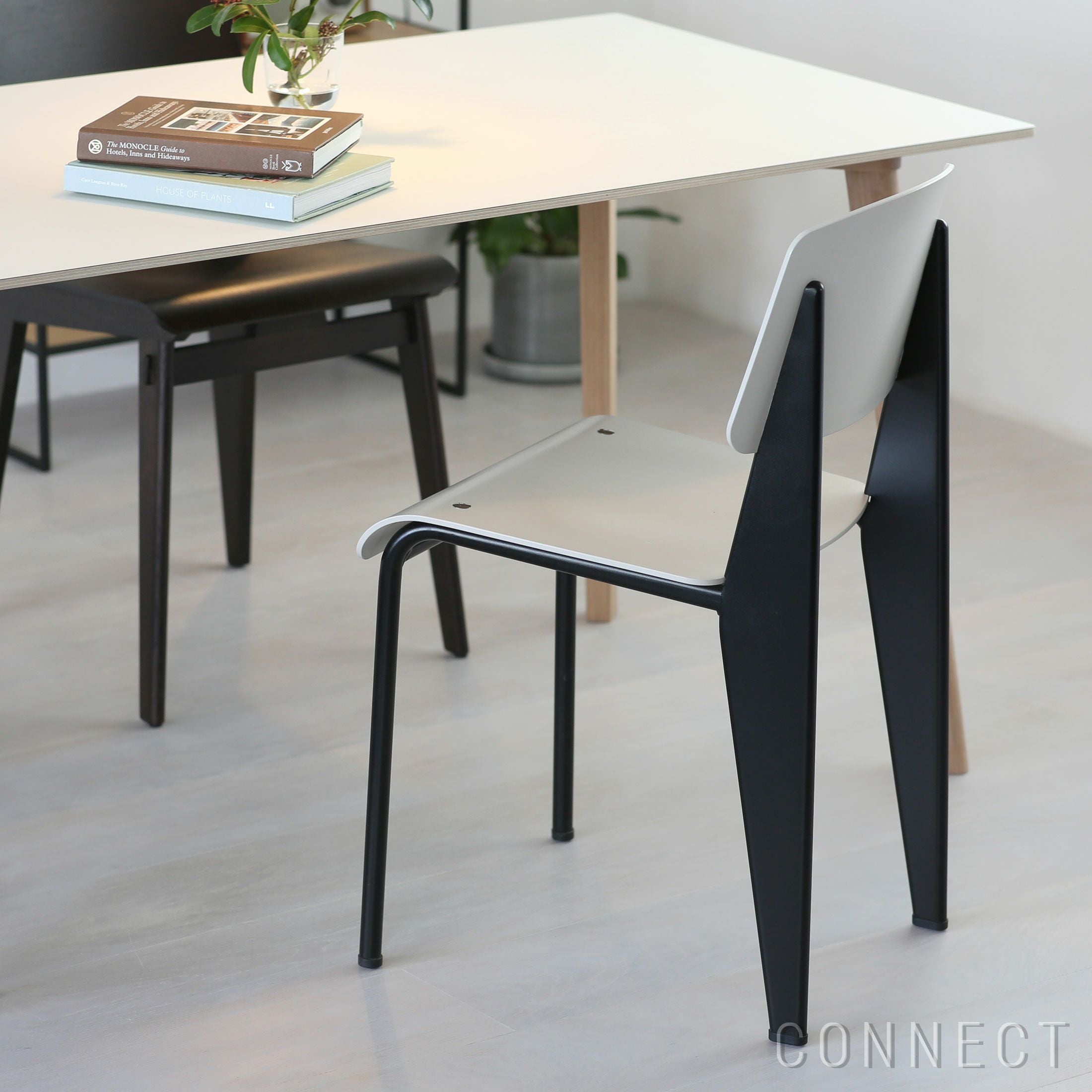 Vitra（ヴィトラ）/ Standard SP（スタンダードSP）/ チェア