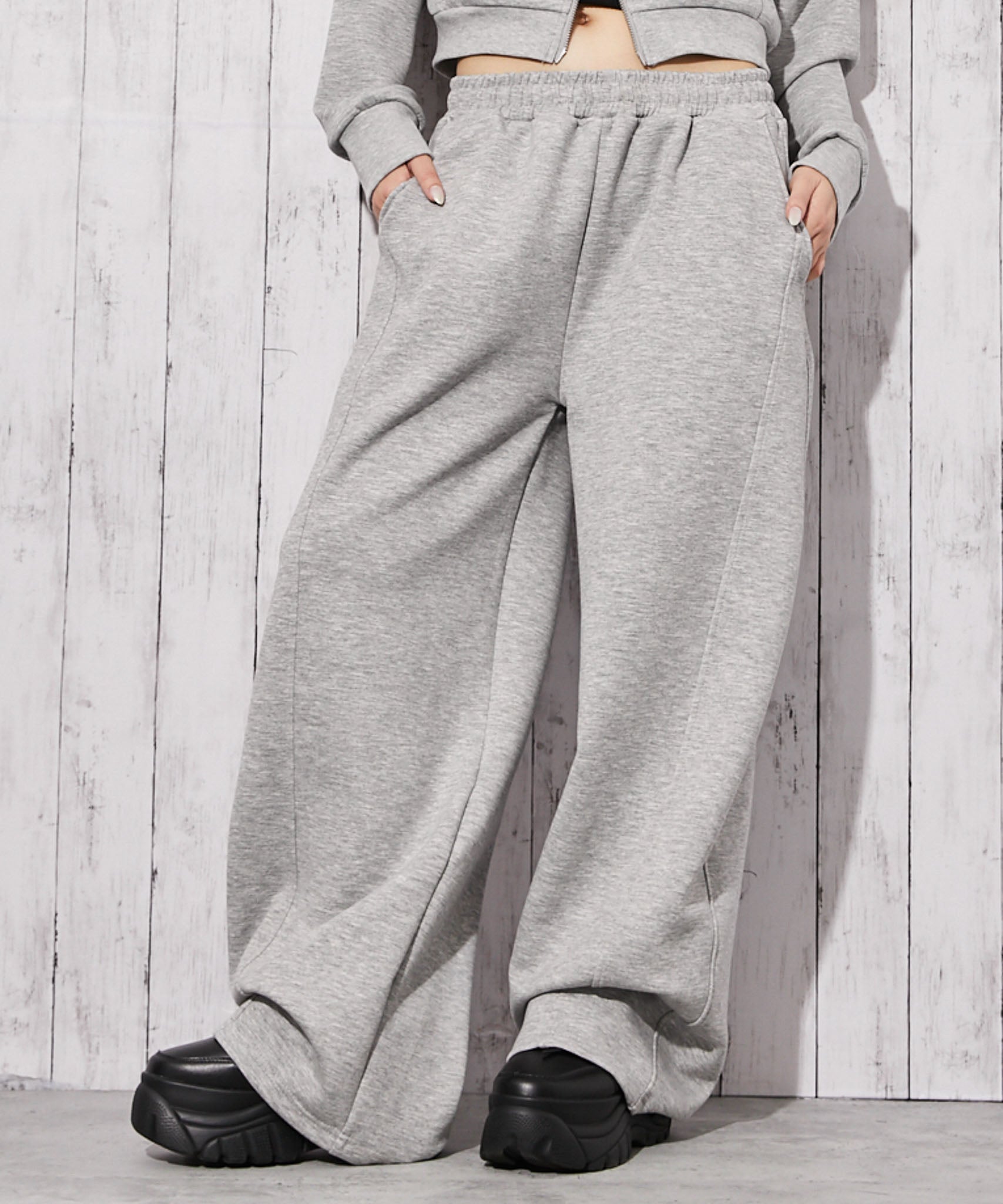 ダンボール カーブシルエット》スウェットパンツ／カジュアル／春秋冬