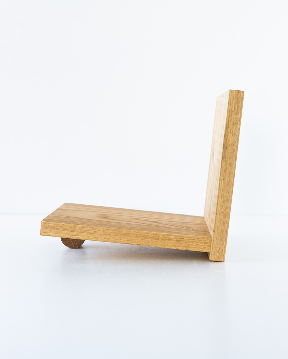 HIDAのブックスタンド | cocochi ｜ 家具と服と暮らしの店｜静岡県袋井市